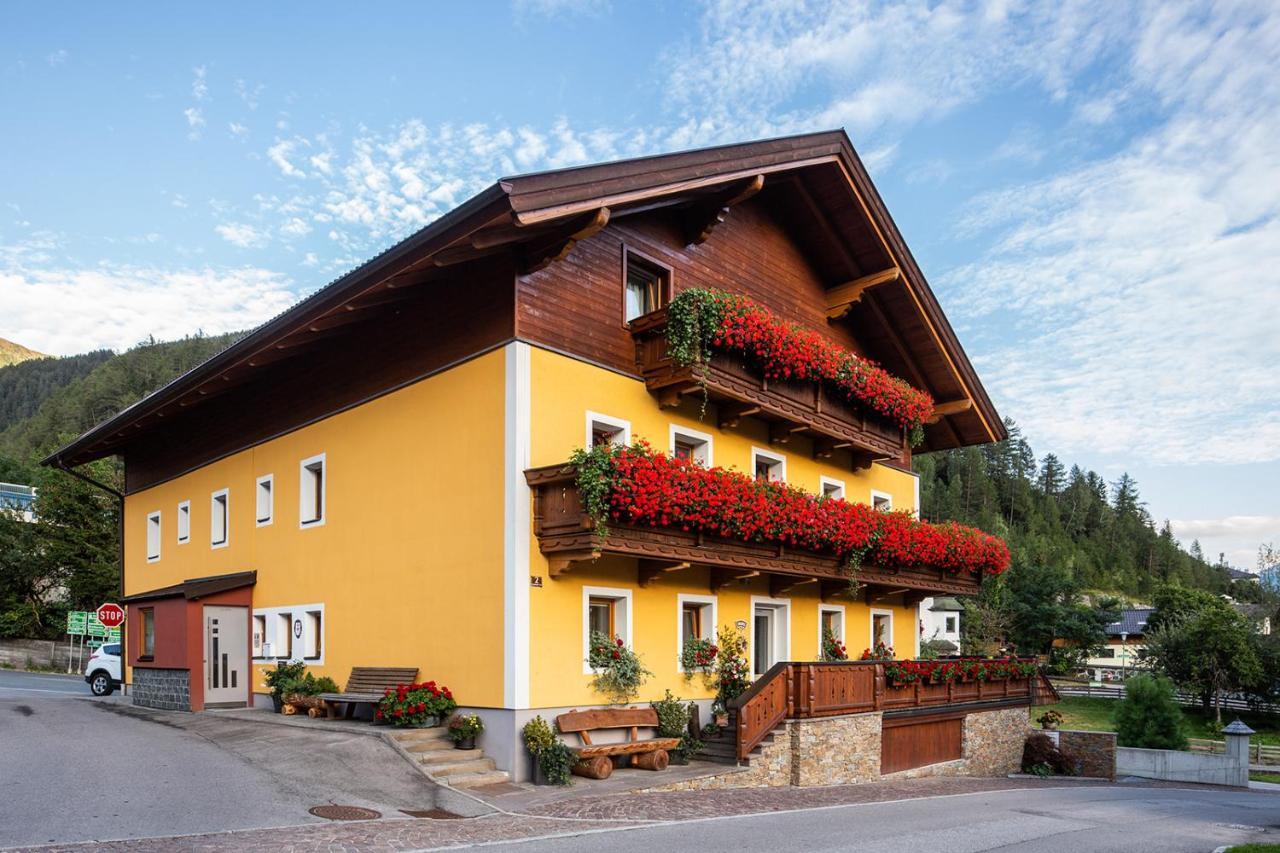 Haus Rainer Leilighet Matrei in Osttirol Eksteriør bilde